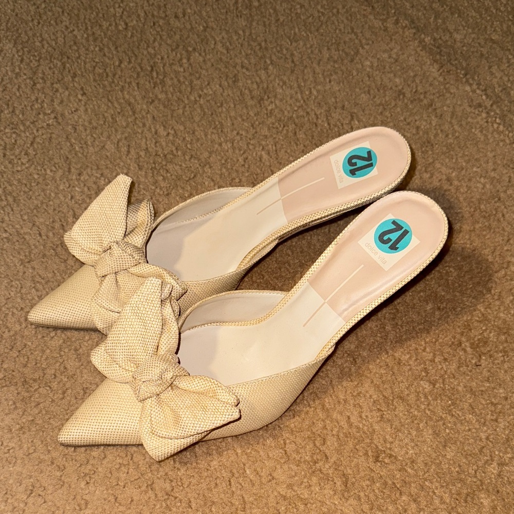 Dolce Vita Cream Bow Pointed Toe Mules